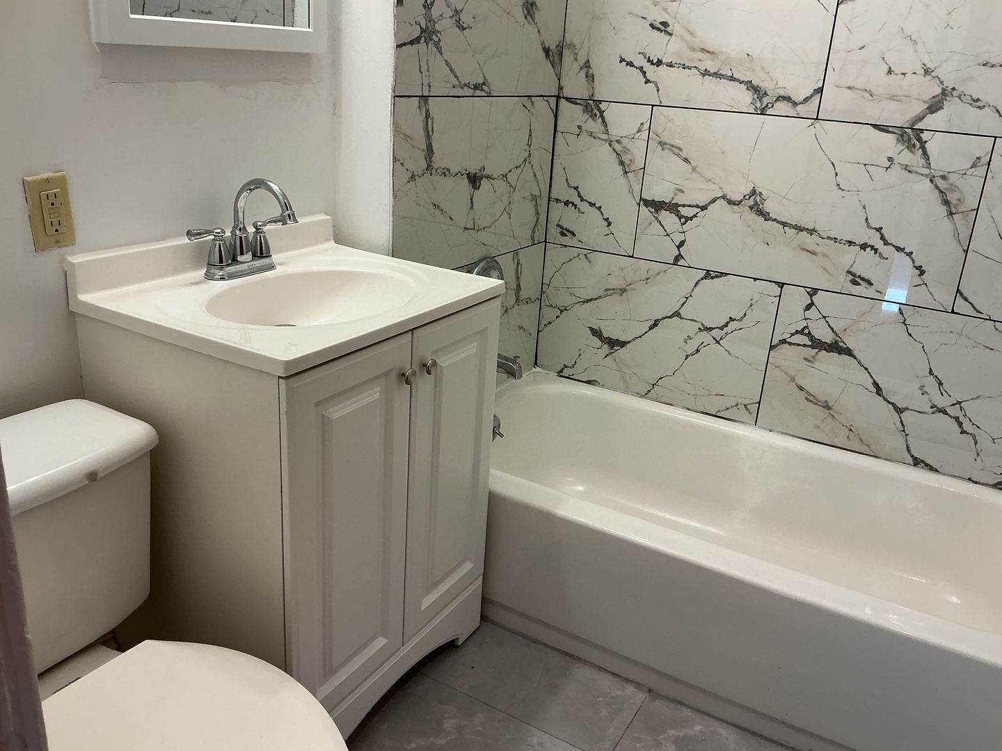 5342-5344 N. 35th St.