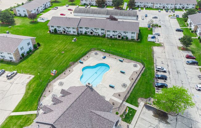 2 beds, 1 bath, 850 sqft, $1,199, Unit CC104