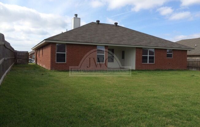 3 beds, 2 baths, $1,675