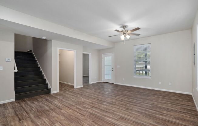 4 beds, 4 baths, 1,900 sqft, $2,540, Unit Unit B