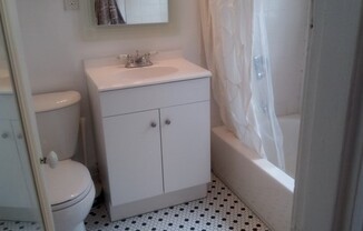 Studio, 1 bath, 260 sqft, $2,095, Unit 09