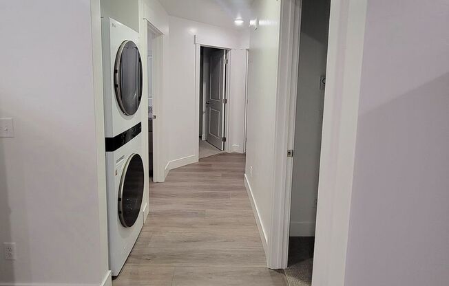 3 beds, 1 bath, 1,000 sqft, $1,250, Unit #1