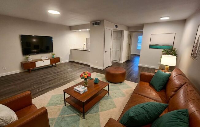 1 bed, 1 bath, 700 sqft, $1,224, Unit ELP2202-257