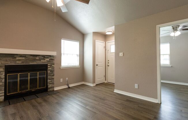 Beautiful Round Rock Townhome | Granite Counters, Stainless Appliances & Fenced Yard