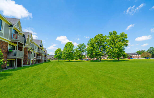 Manicured Lawns at Waverly Park Apartments, Michigan