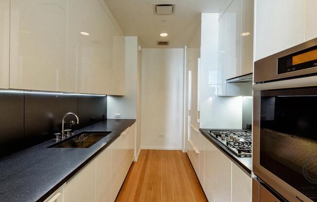 3 beds, 3 baths, 2,609 sqft, $28,000, Unit 34-A