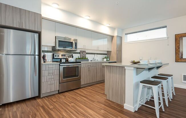 Studio, 1 bath, 391 sqft, $1,495, Unit 310