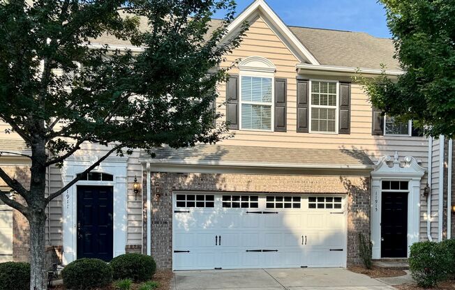 3BR/2B Townhome in Great Ballantyne Location