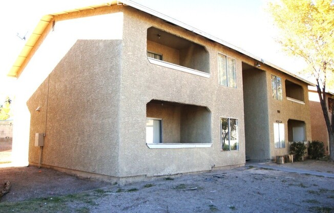 2765 TWISTINGBOW LN