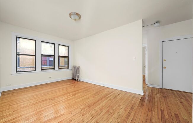 2 beds, 1 bath, 701 sqft, $1,450, Unit 1532-1F