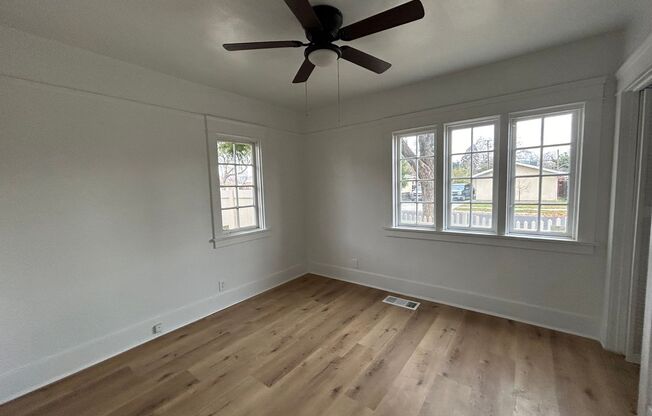 2 beds, 1 bath, $1,750