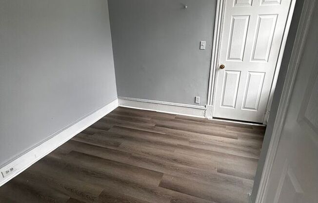 105 MAPLE ST