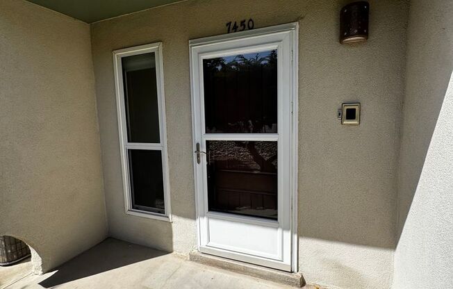 Townhouse in Little Turtle with Garage