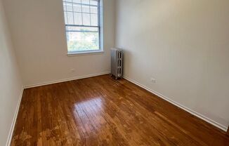 2 beds, 1 bath, $1,095