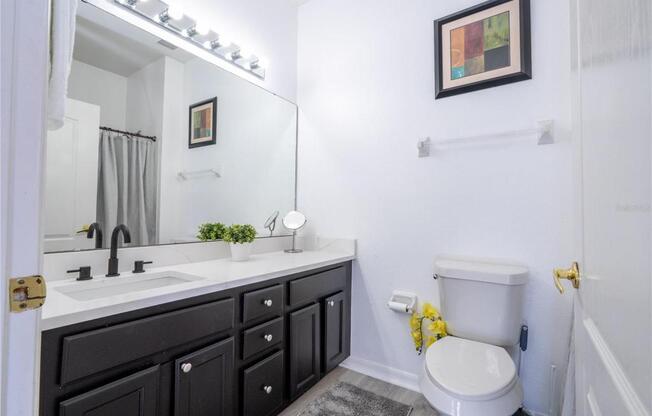 4 beds, 2 baths, 1,400 sqft, $2,500