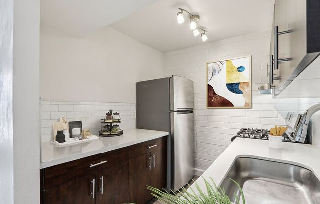 1 bed, 1 bath, 654 sqft, $1,199, Unit 159