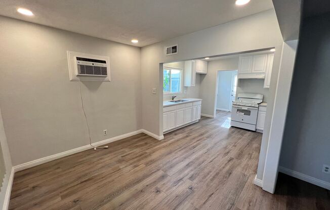 Remodeled 3 bedroom home in Glendora!