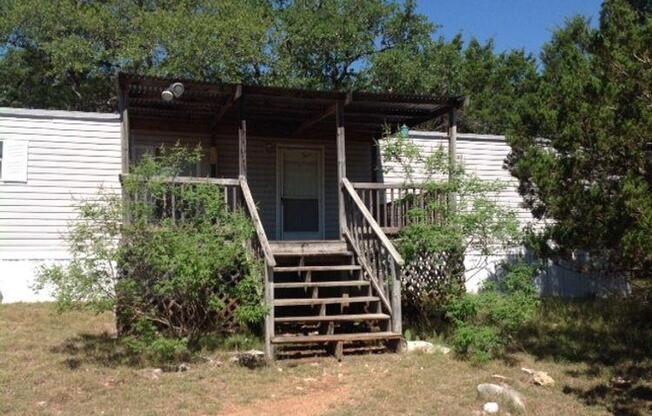502 WAYSIDE DR
