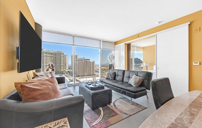 1 bed, 1 bath, $2,850