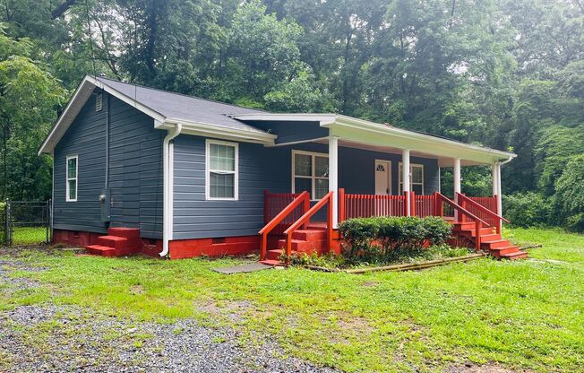 Wow! 3 bedroom 2 bathroom, approx 1000 sqft, and minutes from the interstate. Must see!