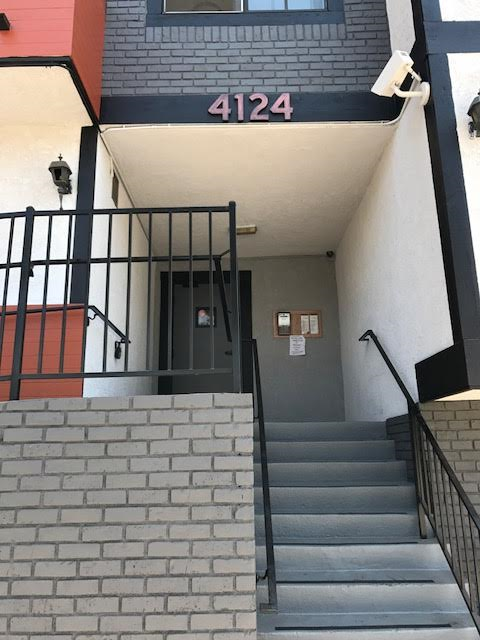 1 bed, 1 bath, 640 sqft, $1,995