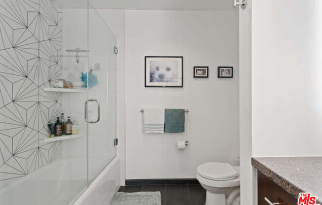 1 bed, 2 baths, 1,200 sqft, $3,495, Unit 716