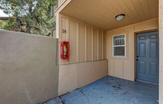 RR590 - 1141 E Gurley Street