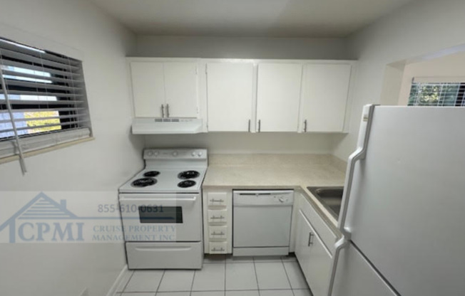 1 bed, 1 bath, 621 sqft, $1,795, Unit V119