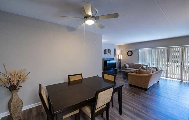 Laurel Village Apartments 1BD 002