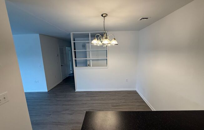 2 beds, 1.5 baths, $1,400, Unit UNIT D