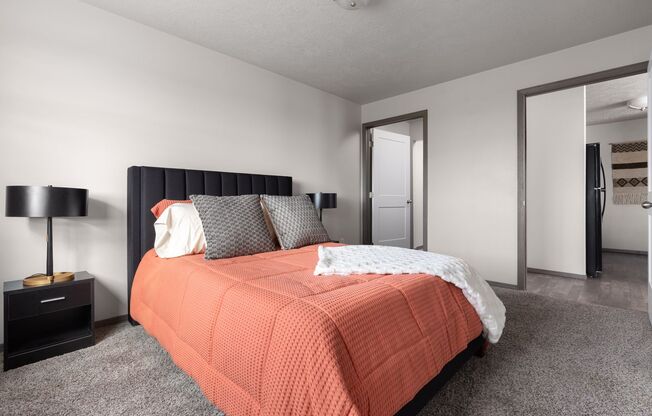 1 bed, 1 bath, 707 sqft, $965, Unit 104