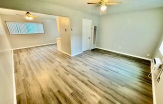 2 beds, 1 bath, $1,650, Unit 5