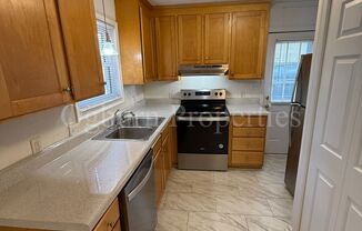 3 beds, 1 bath, $1,295