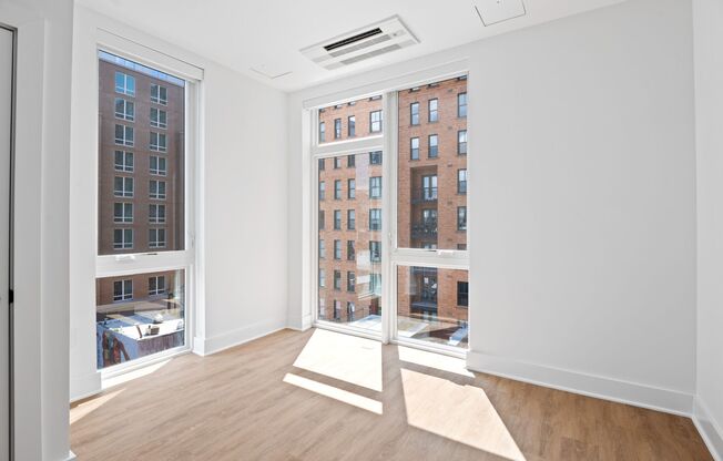 1 bed, 1 bath, $1,800