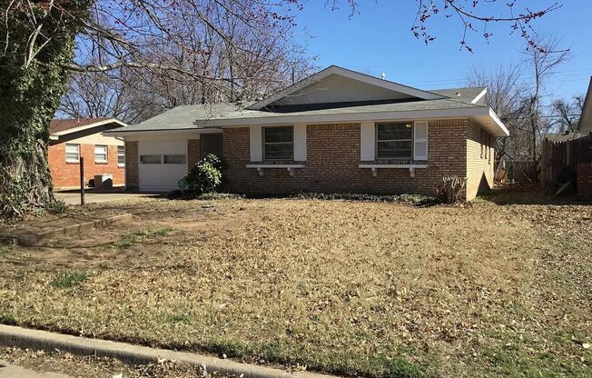 1/2 OFF FIRST MONTHS RENT!  Great 3 Bed 1 1/2 Bath Home Near Lake Overholser!   $1150