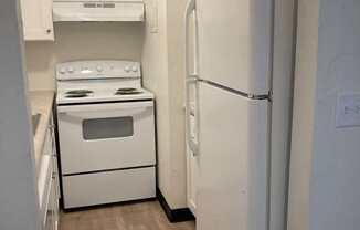 2760 Humboldt Road - 9