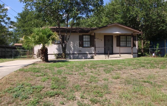 2915 Christian Dr