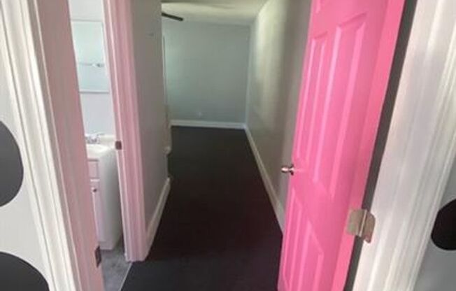 Cozy 1-Bedroom Home in Memphis-Comfort & Convenience!