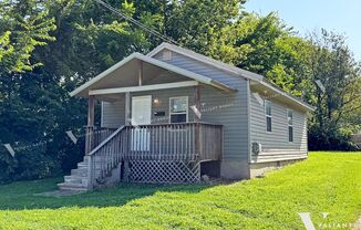 Cozy 2-Bedroom, 1-Bath Home in Woodland Heights