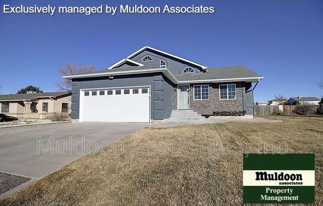 209 W SPAULDING AVE N