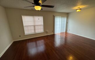 2 beds, 2.5 baths, $1,400