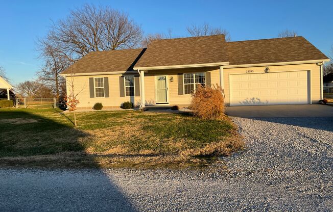 BEAUTIFUL 3BR/2BA Home in Carl Junction School District!