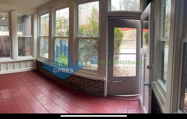 East Liberty 2-Bedroom duplex