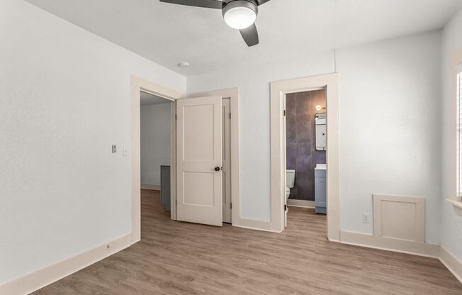 1 bed, 1 bath, 750 sqft, $950, Unit 1714-4