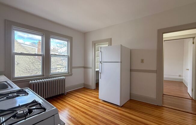 1 bed, 1 bath, 548 sqft, $1,300, Unit C4