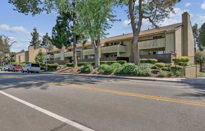 Street at Summerwood Apartments, Santa Clara