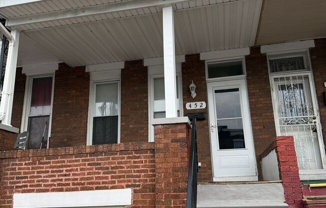 Stunning 3BR / 2BA Rowhome Blending Historic Charm & Modern Living