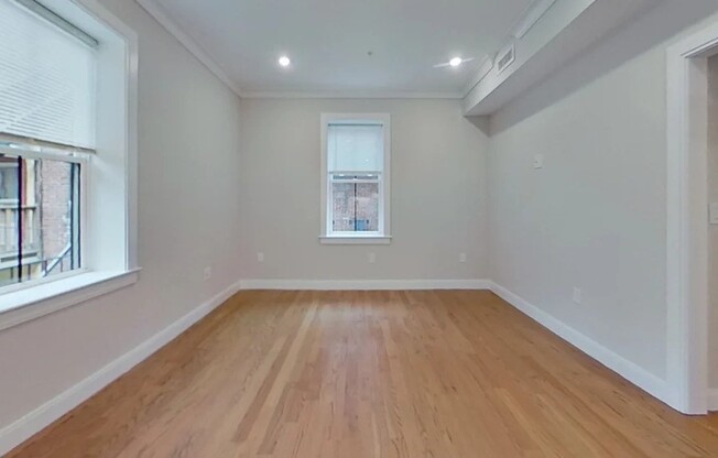 4 beds, 2 baths, 600 sqft, $5,450, Unit 3