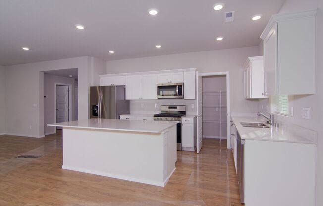 Beautiful New DR Horton 4 Bed 2.5 Bath Home Indian Trail neighborhood