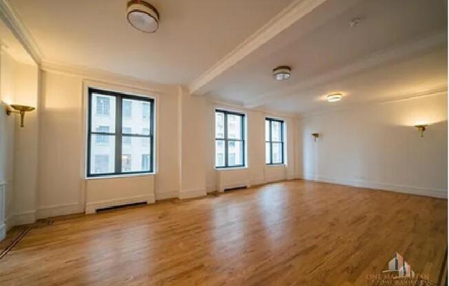 315 CENTRAL PARK W